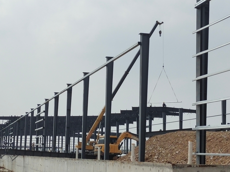 项目建设“加速跑” 施工现场“战鼓擂”——探访重点建设工程施工纪实